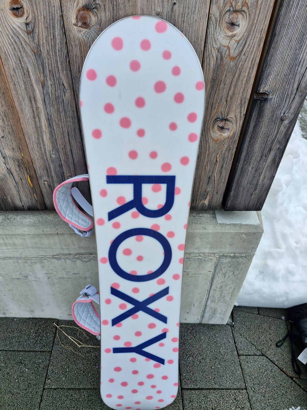 Roxy Board: Roxy Snowboard inkl Bindung 118 cm – Usato da Gümmenen venduto da 392 2