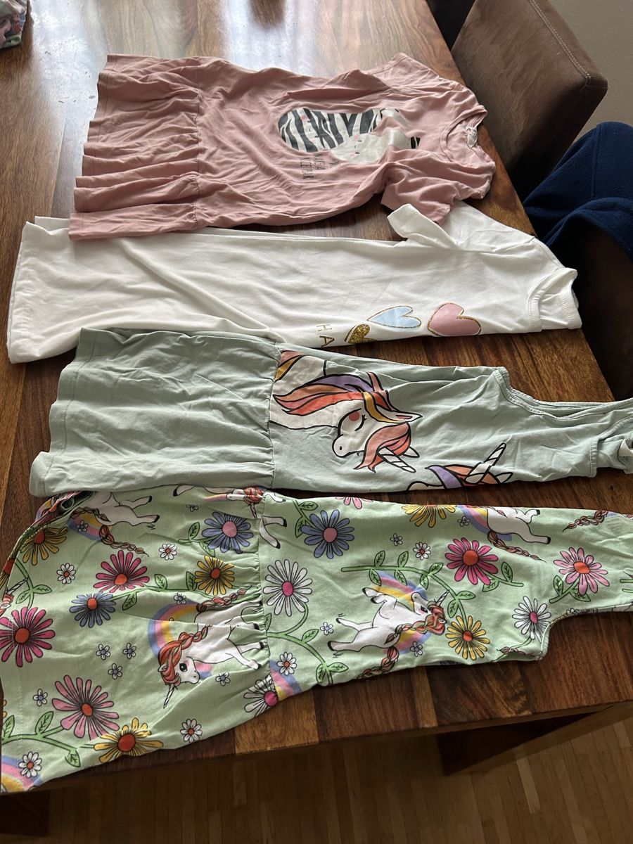Lotti & Set di vestiti: Mädchen Kleider & Leggings Gr. 122/128 – Usato da Zürich venduto da Nutla 2