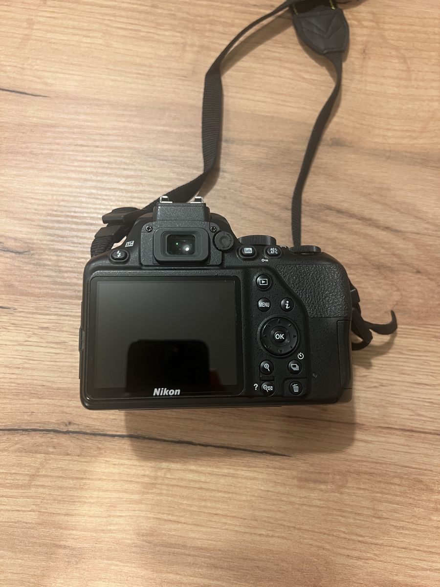 Nikon Fotocamera: Camera Nikon D3500 + Lens Nikkor DX 18-55mm – Nuovo (secondo la descrizione) da Horw venduto da ped_6dlc 2