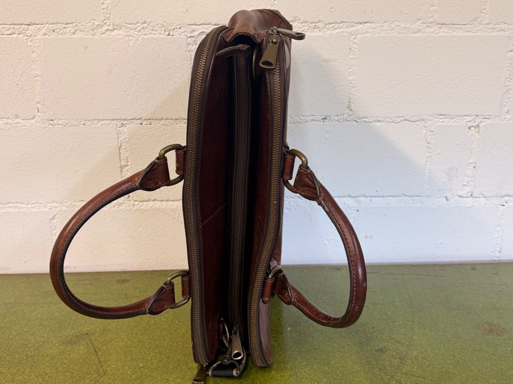Fossil Sacs: Fossil Ledertasche – D'occasion à Bättwil par par_y2n9 4