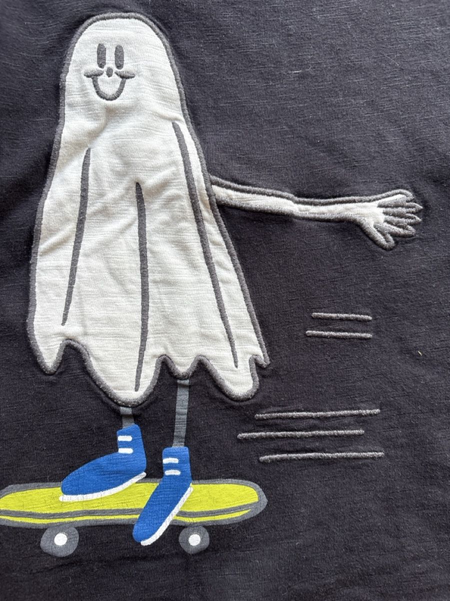 T-shirt: Cute Halloween tshirt age 8 – Usato da Le Grand Saconnex venduto da Bramie 1