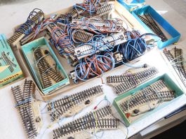 Märklin 8 x Elektro Weiche + Schienen M-Gleis H0