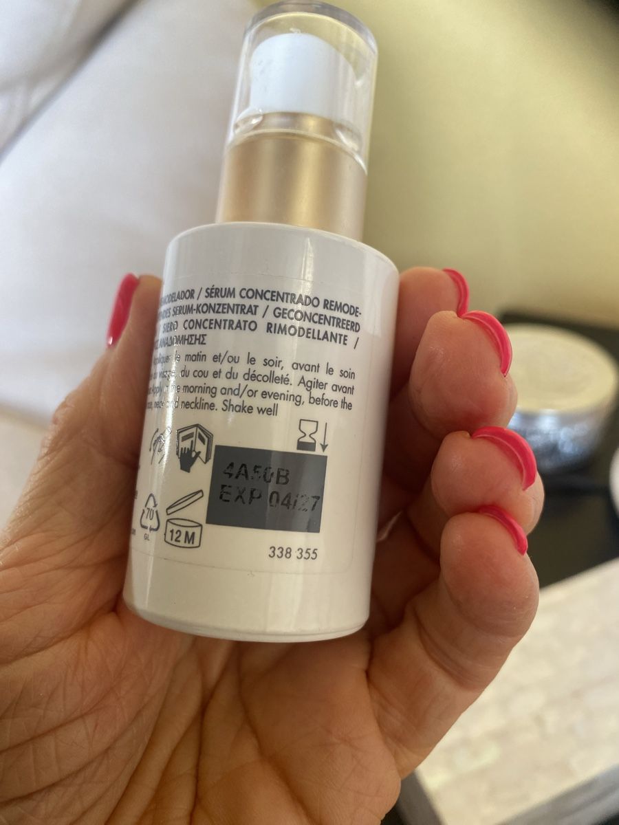 Avene Cura del viso: AVÈNE DERMABSOLU Sérum concentré resculptant – Nuovo (secondo la descrizione) da Belmont-sur-Lausanne venduto da chu_vxf5 2
