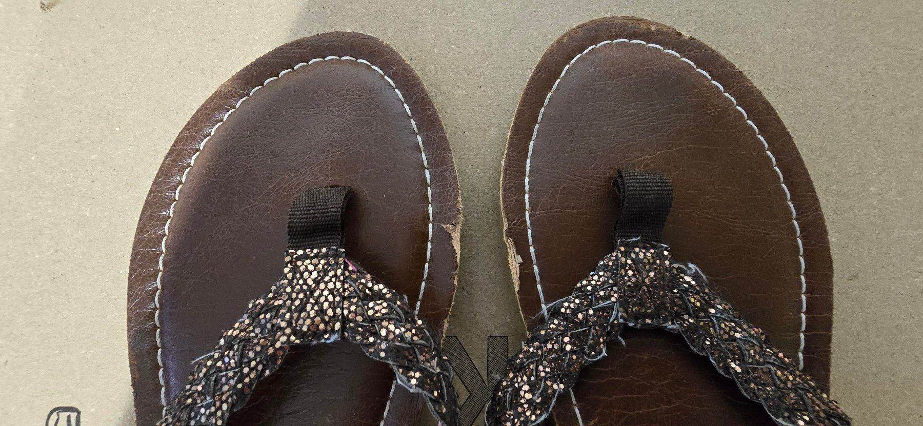 Chaussures femmes: Flip-Flop Damen Grösse 39 – D'occasion à Chur par Mikymiki 4