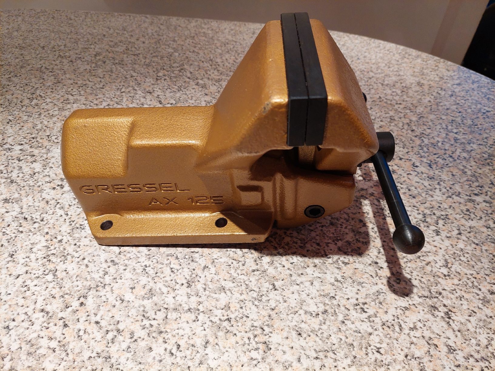 Gressel Tutti gli attrezzi: GRESSEL Schraubstock AX 125-1 – Nuovo (secondo la descrizione) da Höri venduto da Zebi49