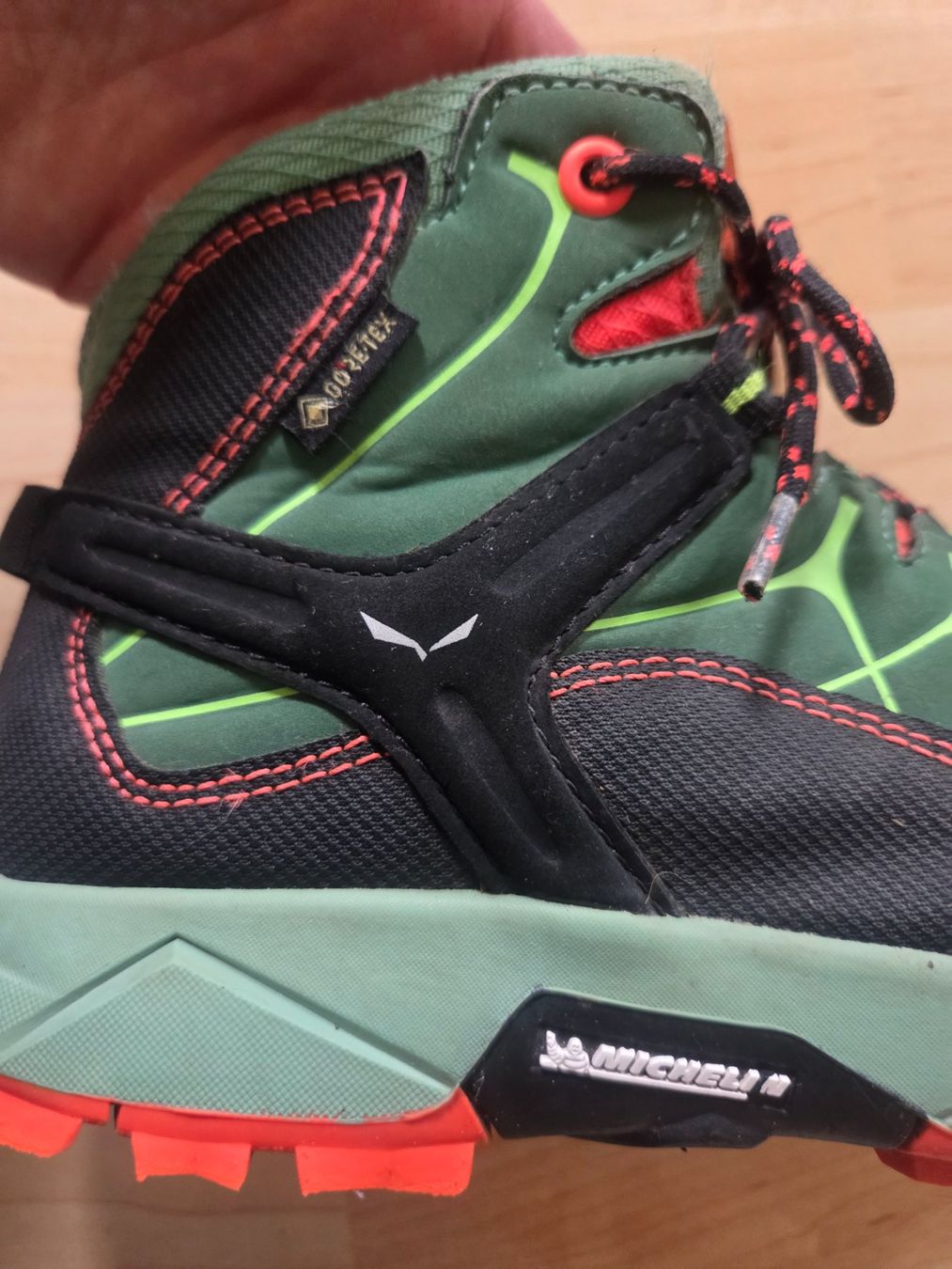 Salewa Scarpe per ragazzi: Wanderschuh Salewa Gr.33 Goretex – Usato da Brienz BE venduto da Bopp77 2