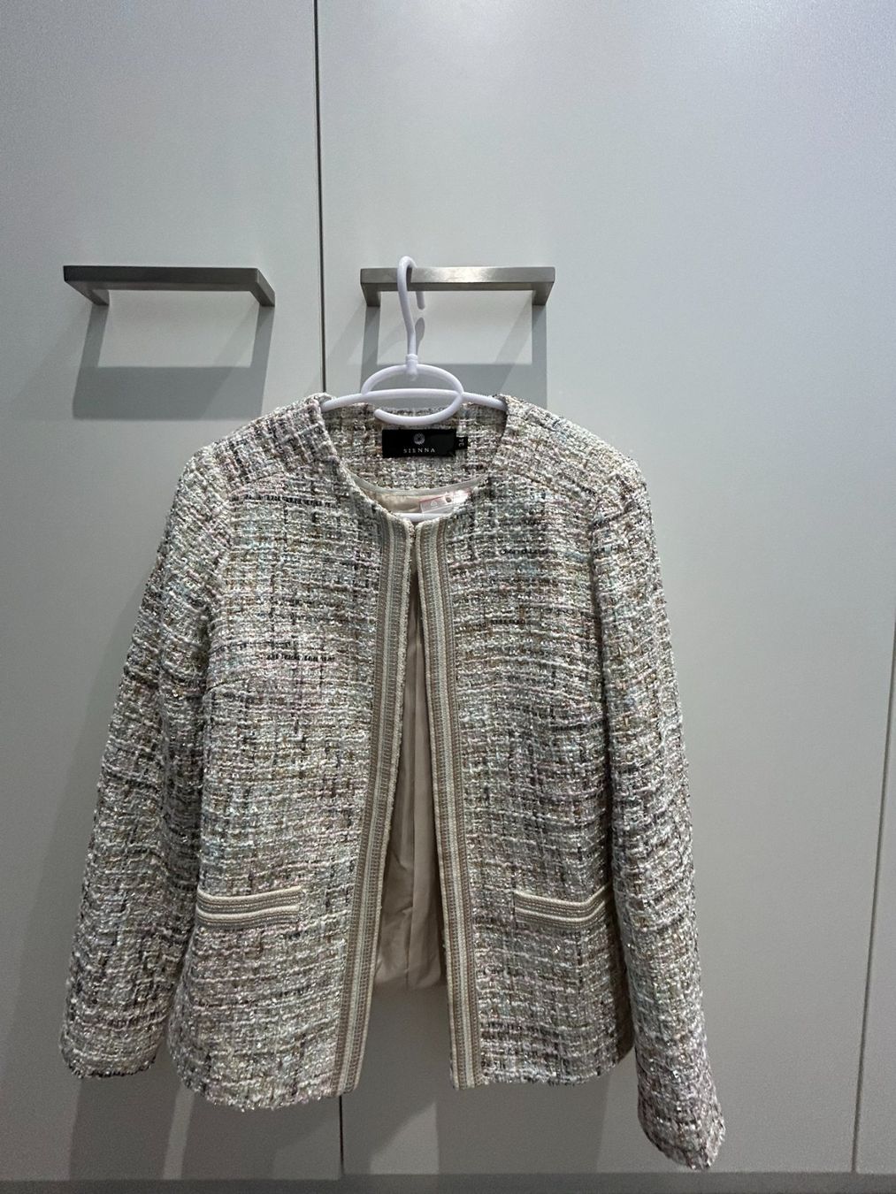 Jacken: Jacke von SIENNA – Neu (gemäss Beschreibung) aus Biel-Benken BL von ser_z25x 1