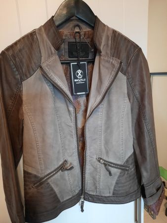 Top Jacke Grösse 38 / Farbe iron-grau