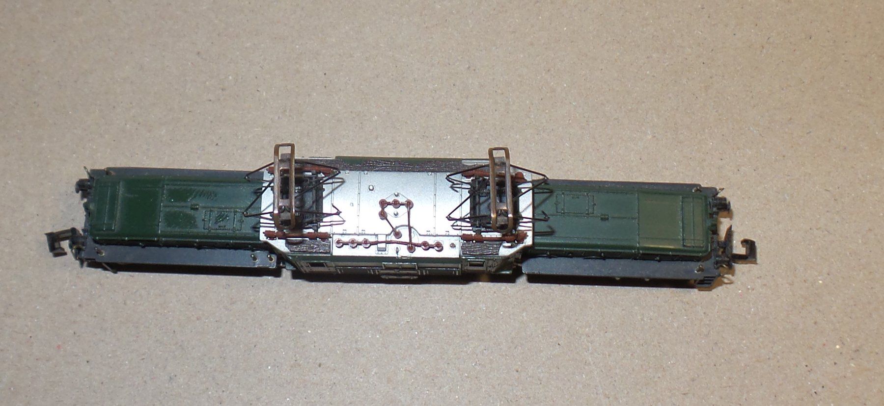 Trix Modellini di ferrovie: Locomotive Crocodile Trix N (défect) – Usato da Bulle venduto da Rockandtoys 4