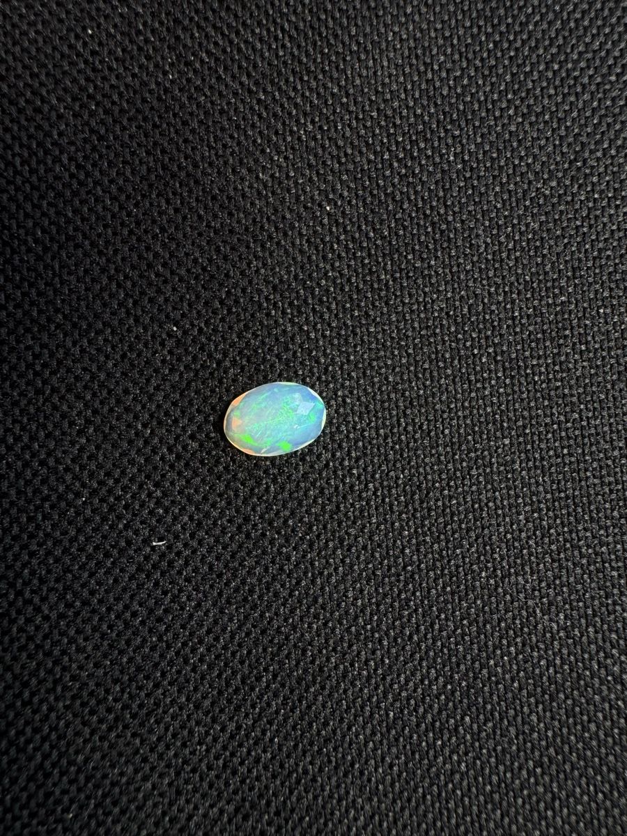Pietre preziose: Äthiopischer Opal 1.1ct – Nuovo e nell'imballaggio originale da Wängi venduto da Horus90 1