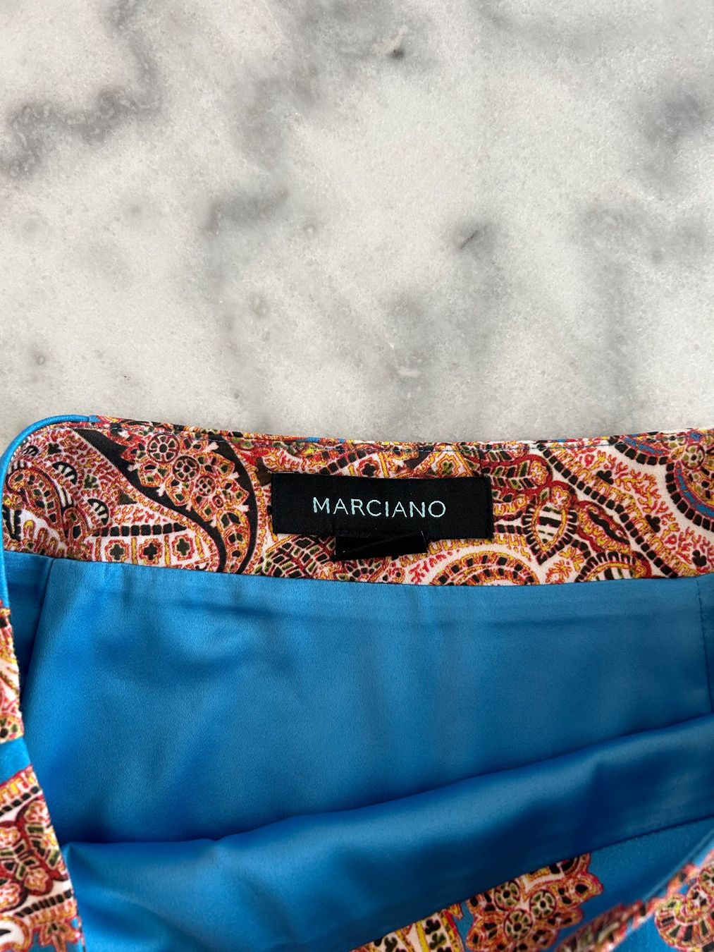 Guess Gonne: Rock Guess by Marciano – Usato da Wetzikon ZH venduto da Lugano12 2