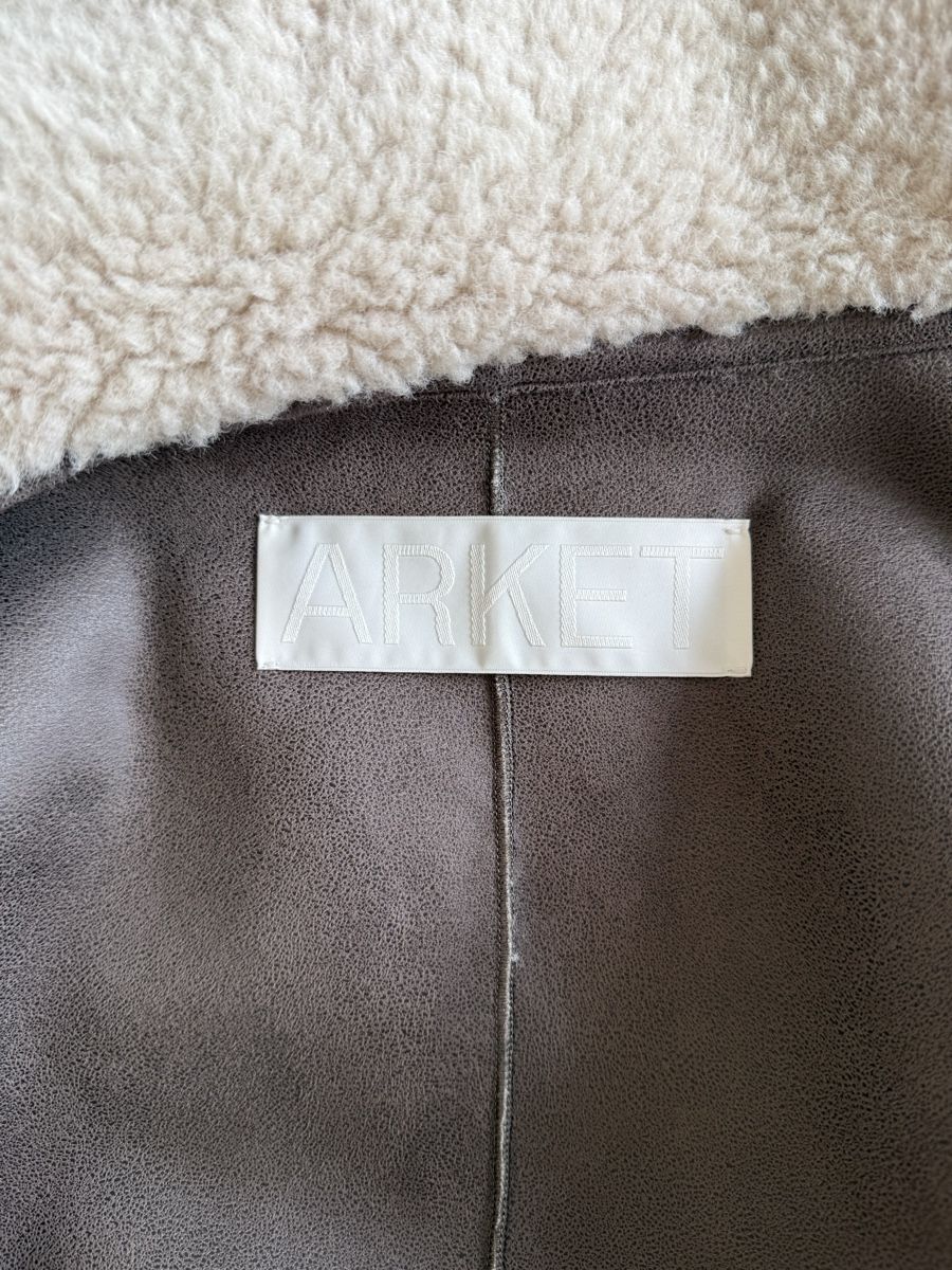 Arket Giacche: Arket Faux Shearling Jacket Size S – Nuovo (secondo la descrizione) da Oberwil b. Zug venduto da missmoneypenny007 3