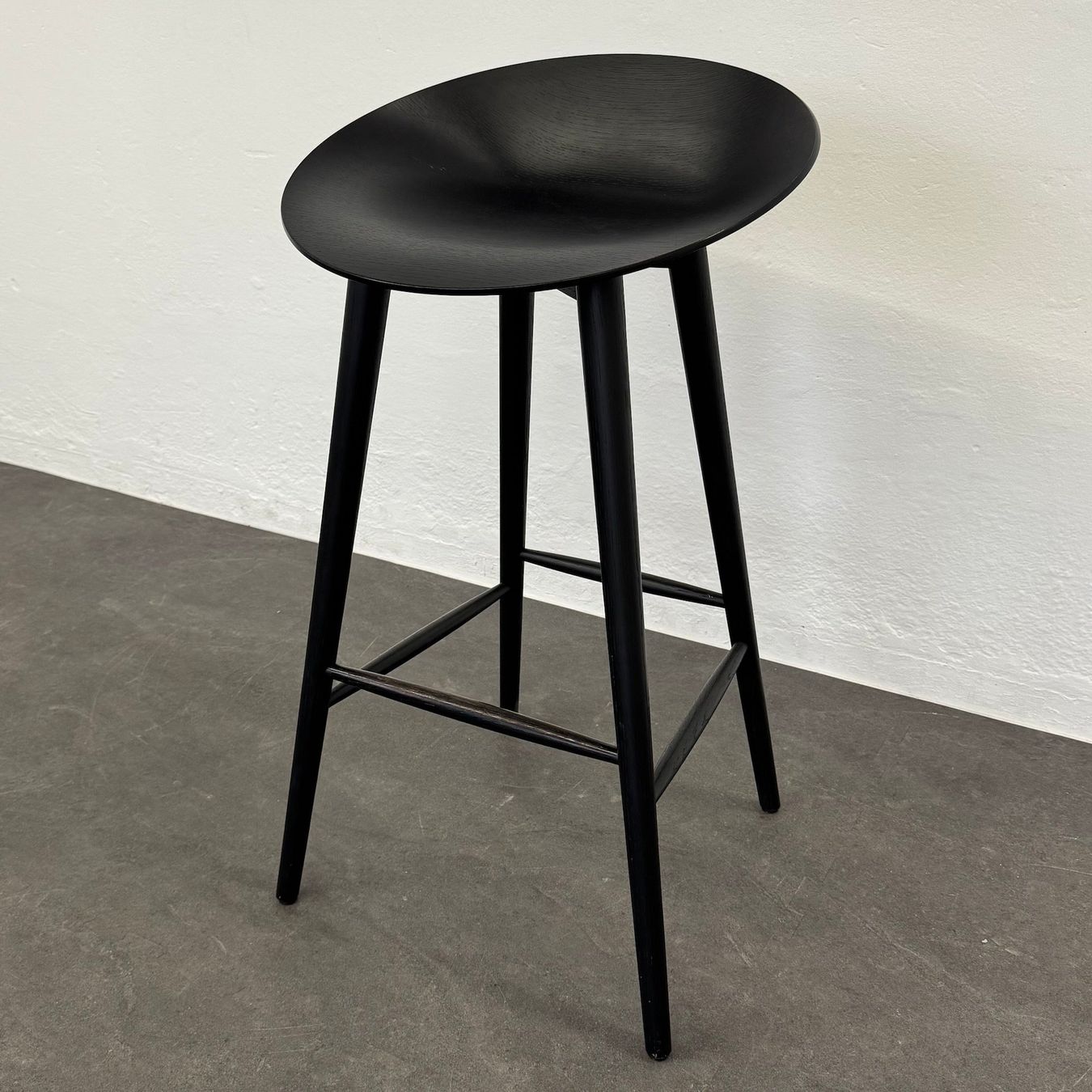 Girsberger Sedie: Girsberger Musa Barhocker Schwarz – Usato da Schönenwerd venduto da mcofficeshop 2