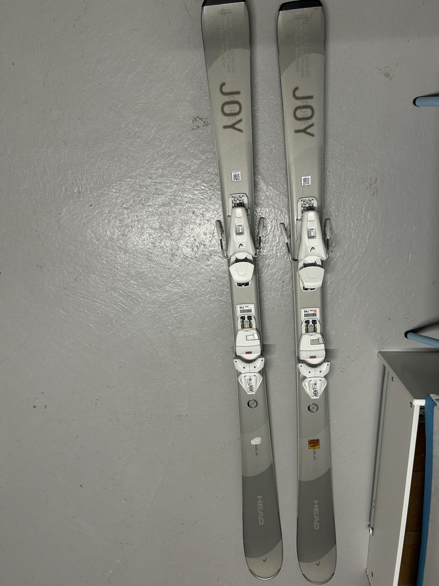 Head Sci: Head JOY  Ski – Nuovo (secondo la descrizione) da Engelberg venduto da ejierfaijs