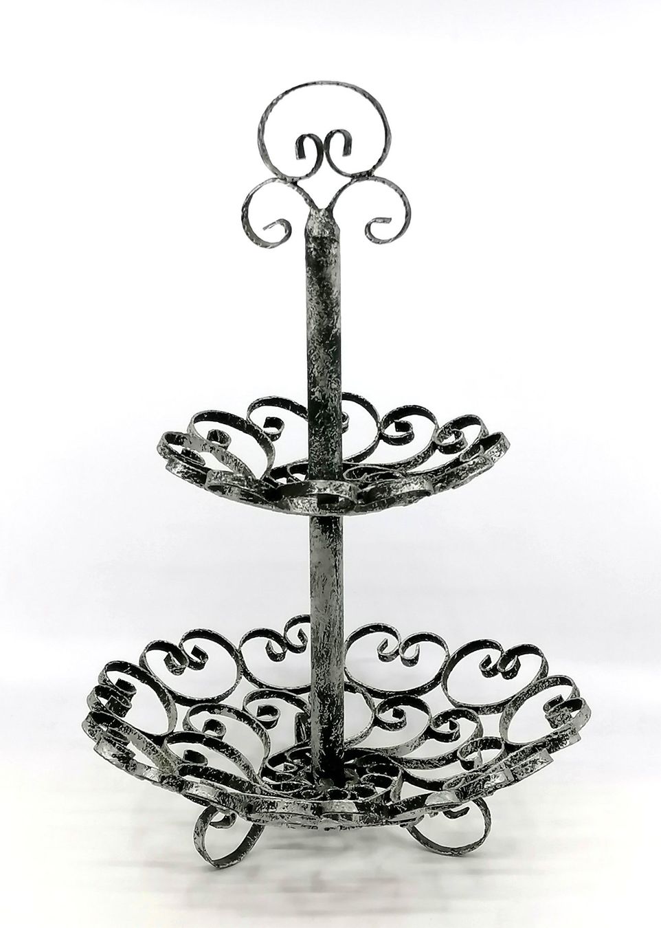 Altro in Decorazioni & Accessori: Etagere aus Metall Spanien – Usato da Reinach BL venduto da fliegenrolli 1