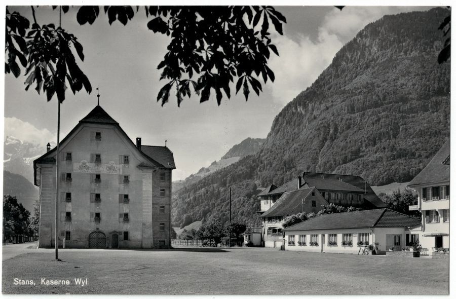 Ansichtskarten: Stans, Kaserne Wyl um 1945 – Gebraucht aus Frauenfeld von POML