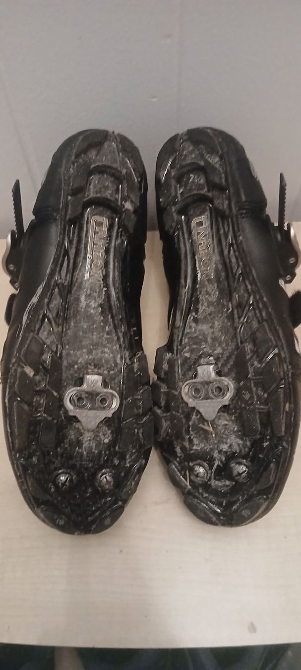 Scarpe da uomo: Exustar Carbon Veloschuhe, Gr. 42 – Usato da Kriens venduto da BenjaminsTokey 2