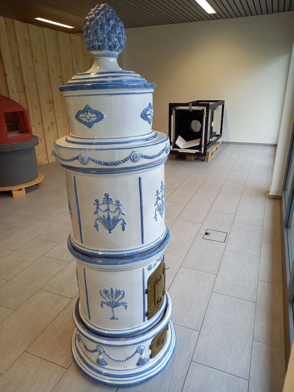Altri mobili d'antiquariato: Antiker Zimmerofen – Usato da Rothenthurm venduto da inf_l6tn 3