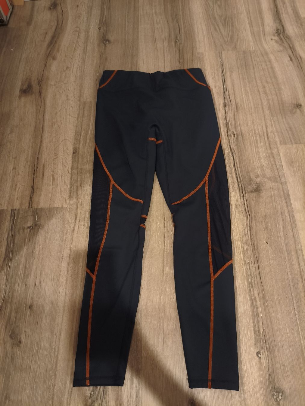 Shein Leggings: Leggings Shein – D'occasion à Bioggio par OresteIronix 1