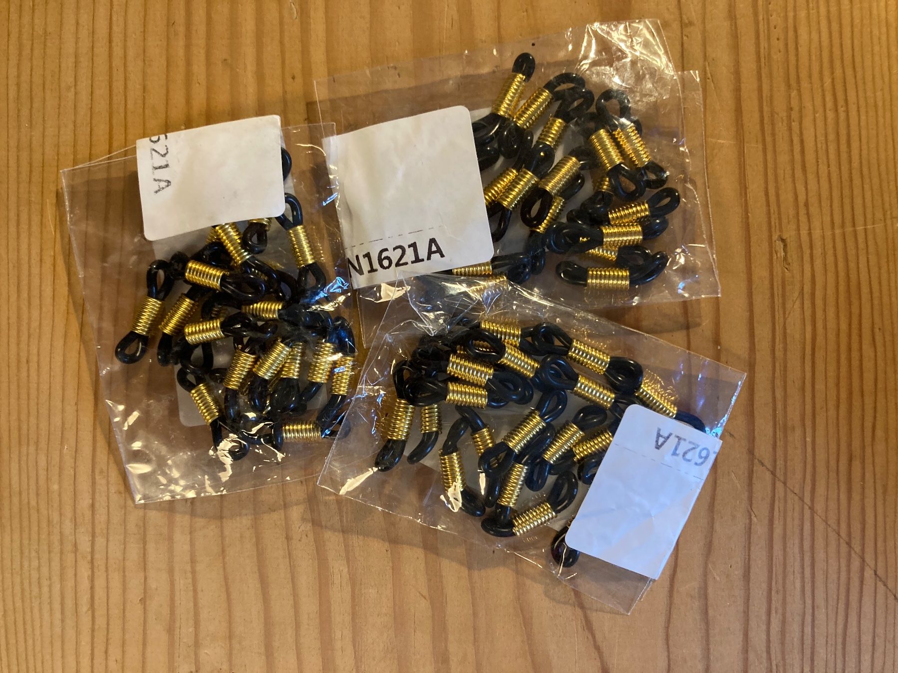 Brillen & Gläser: 60 Brillenbandgummis schwarz gold – Neu und originalverpackt aus Luzern von nisssa 1