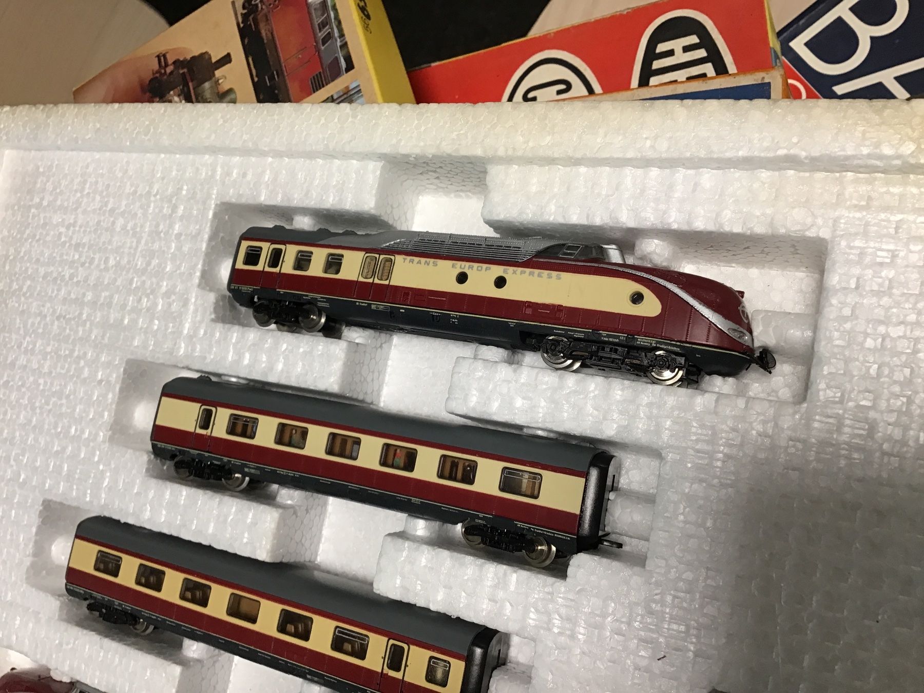 Roco Modellini di ferrovie: ROCO N Spur Trans Europa Express TEE Zug Set – Usato da Männedorf venduto da Spezial-Modelle 1