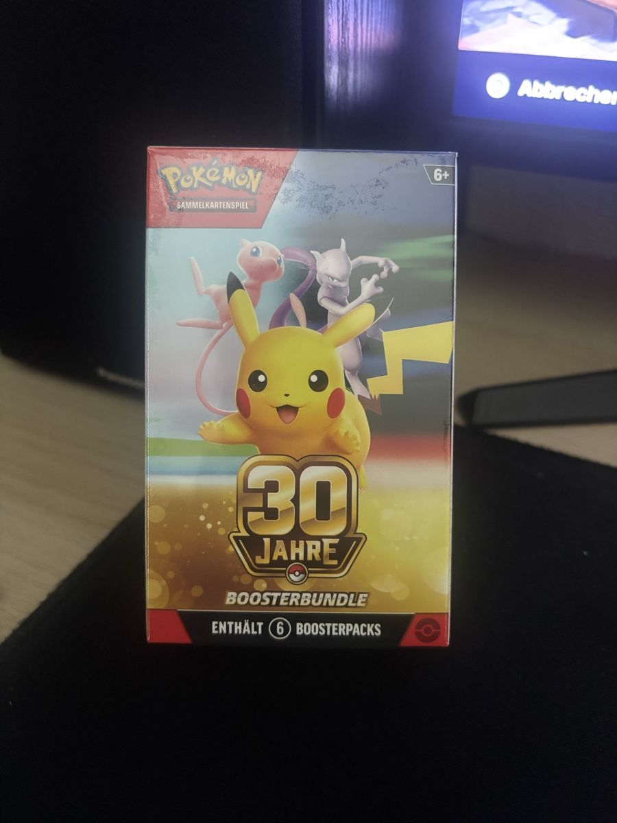 Karten: Pokemon 30 Jahre Boosterbundle  – Neu und originalverpackt aus Ermensee von ste_l72p