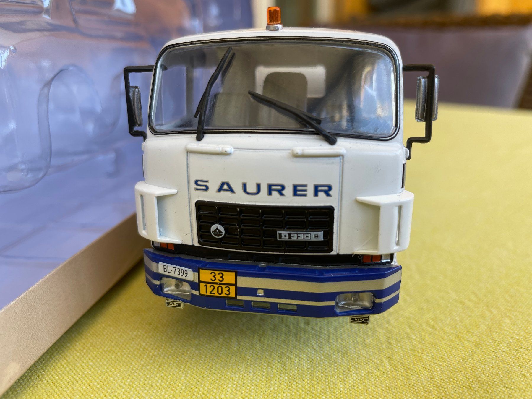 Saurer Modellautos: Saurer-Modell 4-Achser 1:43  "Bürgin Liestal" – Neu und originalverpackt aus Arbon von atorum 3
