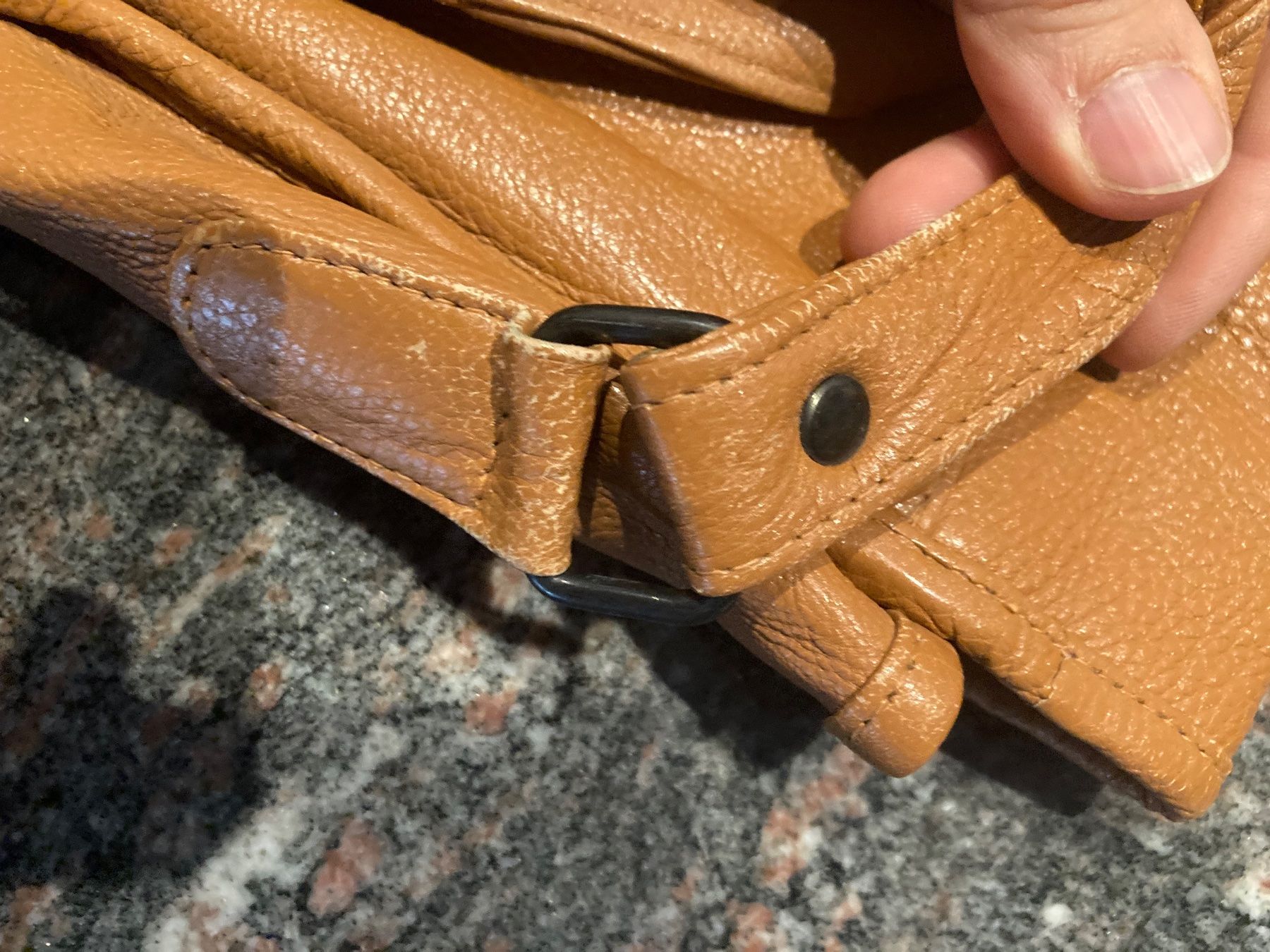 Borse: Umhängetasche aus weichem Leder – Nuovo (secondo la descrizione) da Menziken venduto da Ale.burri 2