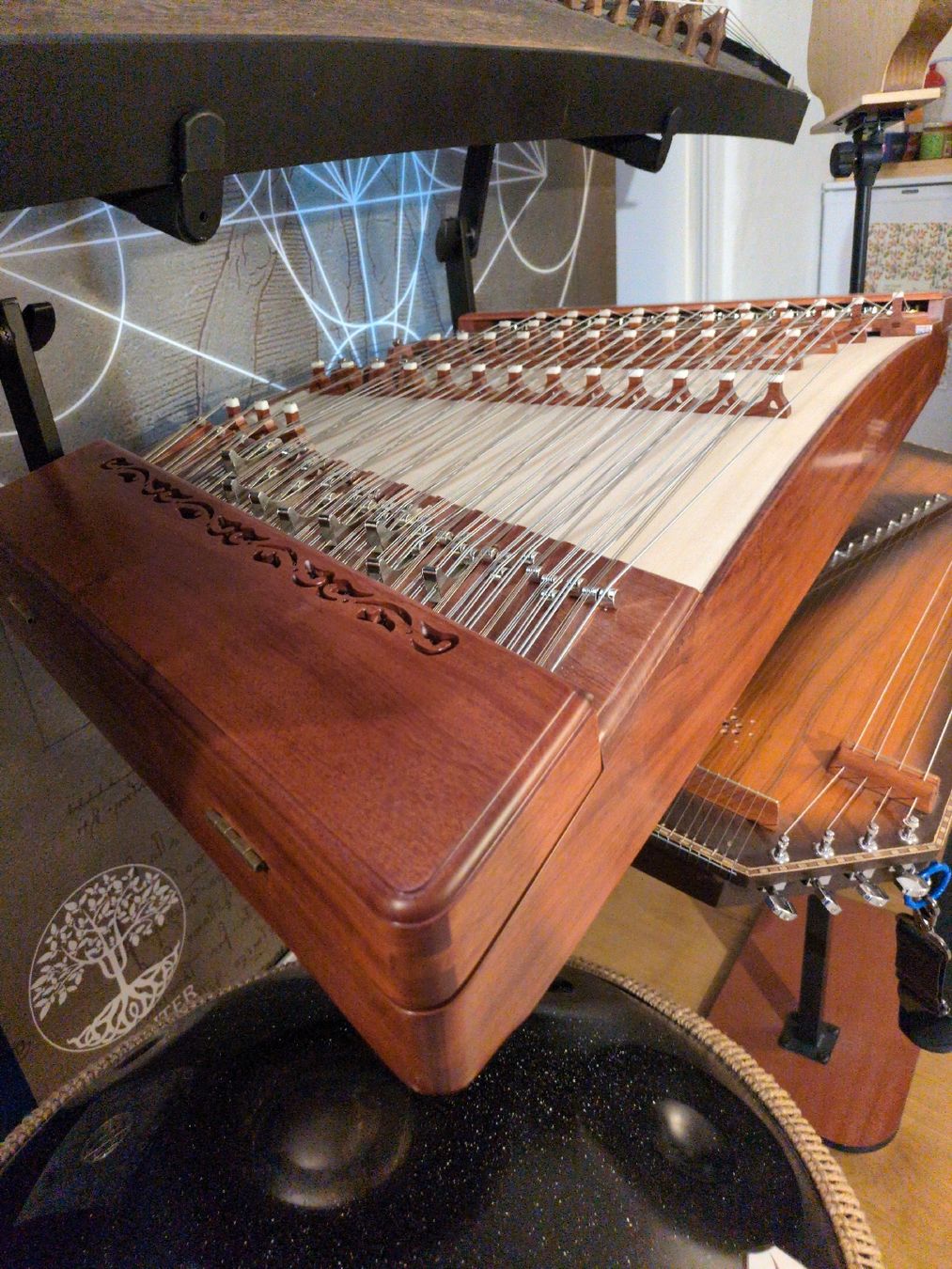Musikinstrumente: Yangqin Professionnel de Concert. – Neu (gemäss Beschreibung) aus Tüscherz-Alfermée von ken130893 1