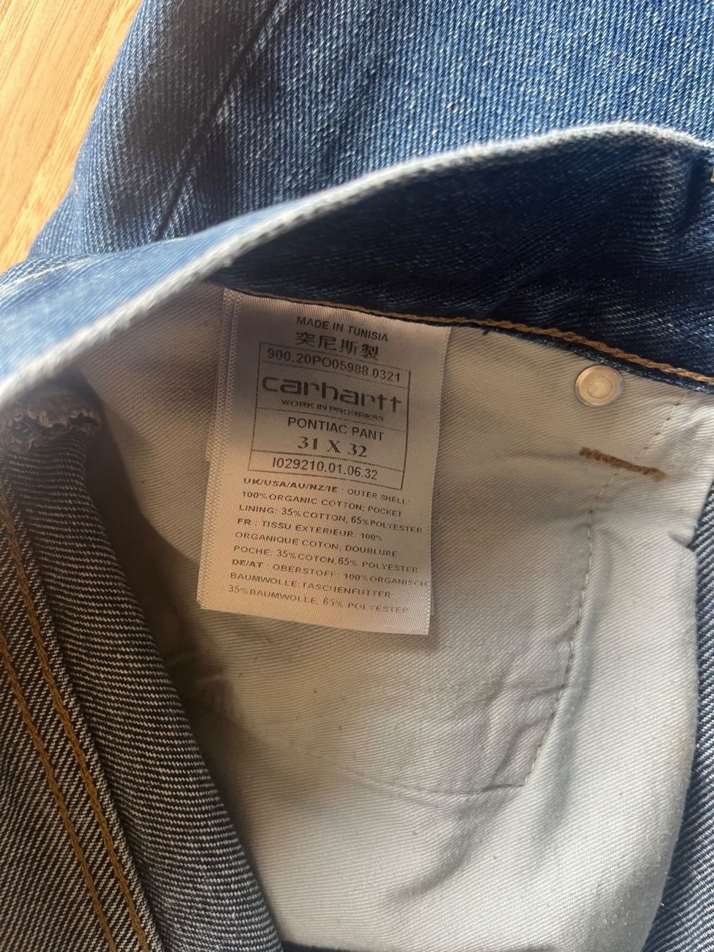 Carhartt Jeans: Carhartt Jeans – Usato da Chur venduto da lea_qg88 3
