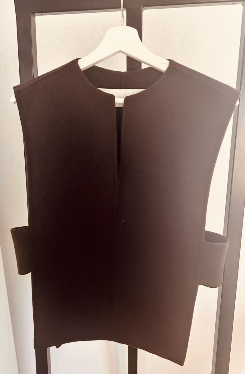 Arket Gilets & Westen: ARKET Doubleface Weste – Neu (gemäss Beschreibung) aus Zürich von eka_5xfb 4