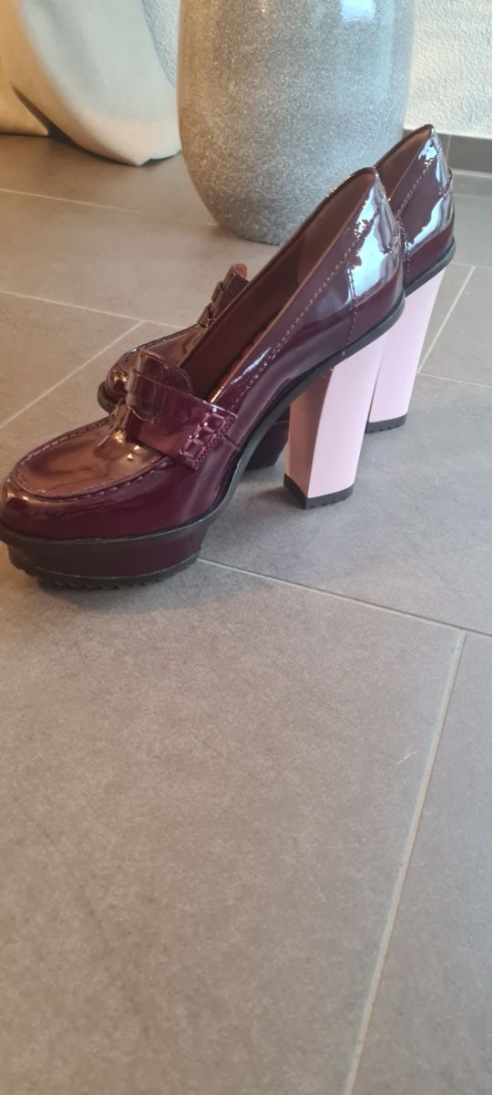 Mulberry Scarpe da donna: Mulberry Pumps Lackleder Bordeaux – Nuovo (secondo la descrizione) da Brugg AG venduto da ine_sl8m 1