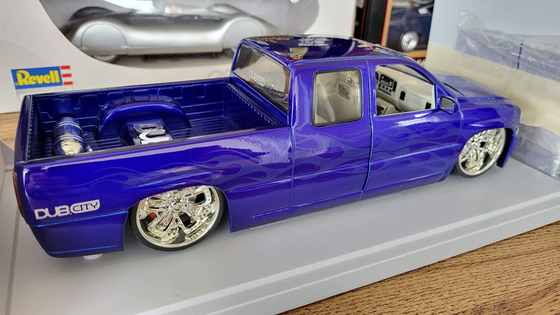 Modellautos: Chevrolet Silverado 1:18 DUB City – Gebraucht aus Rothrist von Juana5 8