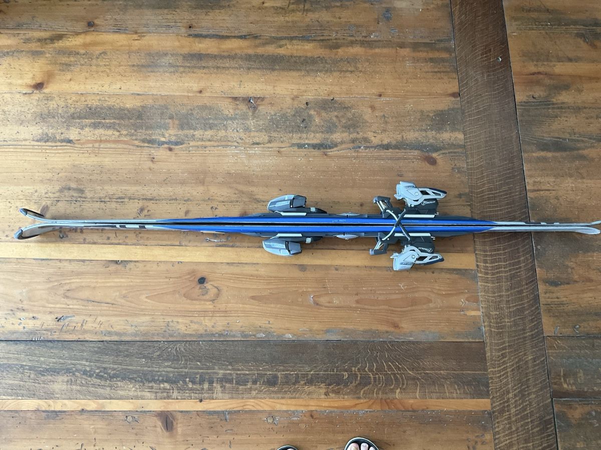 Head Skis: Skis Head – Gebraucht aus Porrentruy von Dix8 2