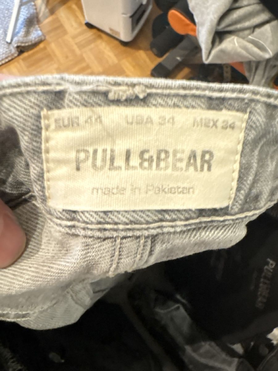 Pull&Bear Pantaloni: Jean Pull&Bear gris délavé coupe large taille 44 EU – Usato da Genève venduto da captus 2