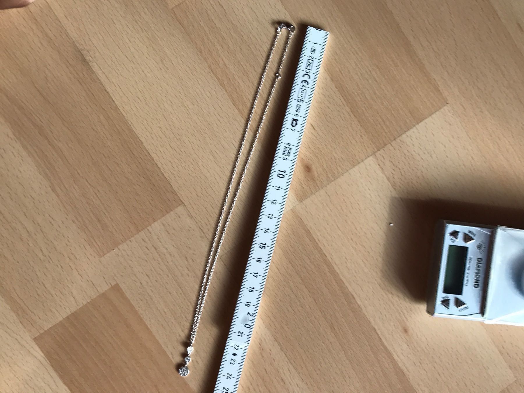 Ketten: Weissgold collier mit Anhänger 18K – Neu und originalverpackt aus Pieterlen von Ksenia3003 1