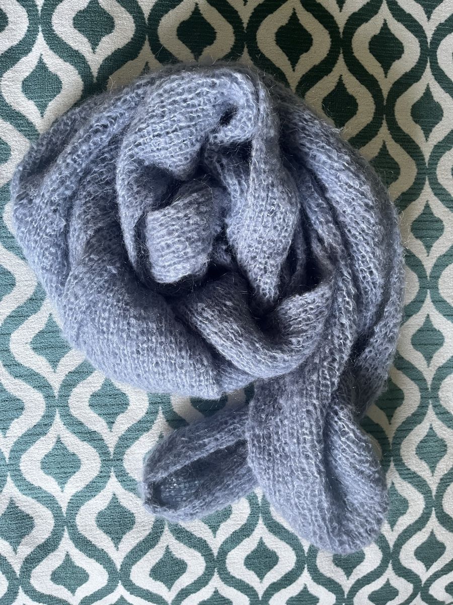 Foulards & écharpes: Schöner hellblauer Schal – Neuf (Voir description) à Hochdorf par Forestgreen 1
