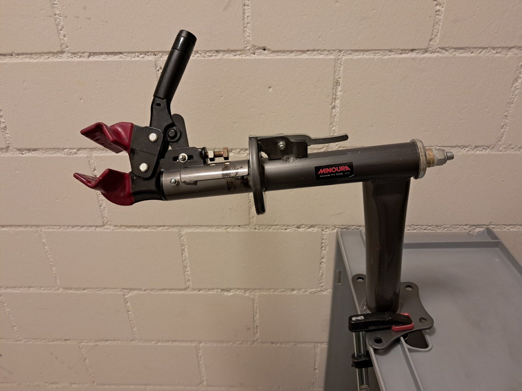 Supports de vélo: Fahrradhalter – D'occasion à Dübendorf par Riccim01