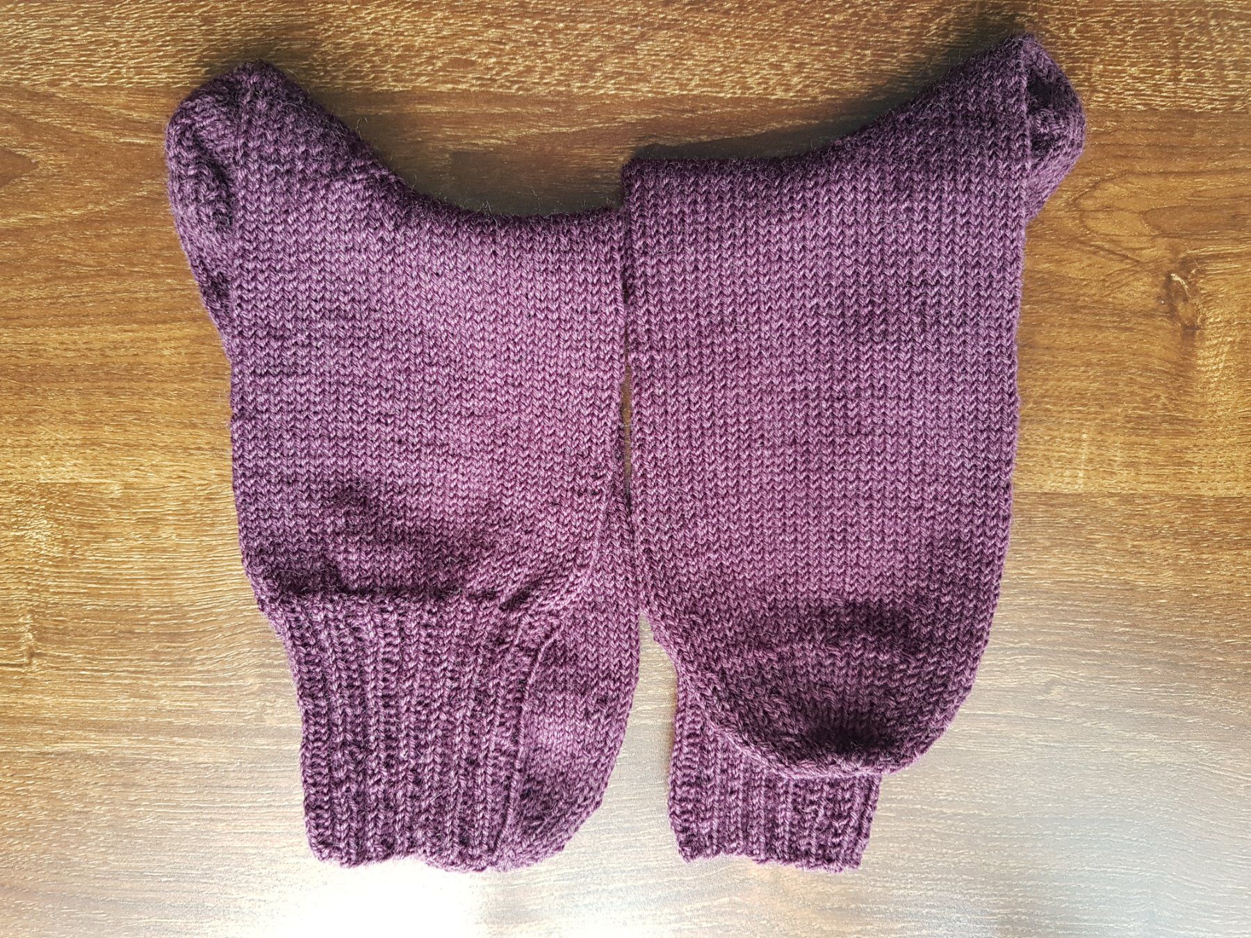 Calze: handgestrickte Socken Gr. 46/47 – Nuovo (secondo la descrizione) da Ursenbach venduto da gruenblau 2