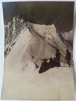 Foto: 5 Bergsteiger auf Windjoch, mit Nadelhorn ua., 1919-20
