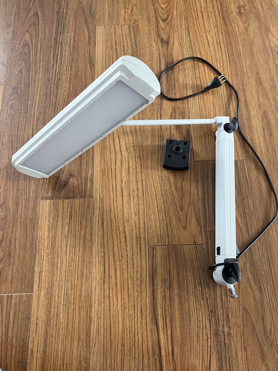 Lampade: Lampe d établi – Usato da La Chaux-de-Fonds venduto da cta_gfq8 1