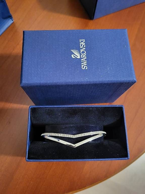 Swarovski Armbänder & -reifen: Bracciale Swarovski – Gebraucht aus Sonvico von nuvola04
