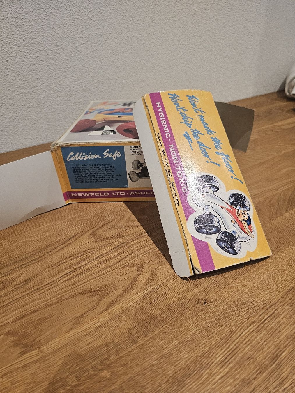 Giocattoli: Spielzeugauto Bendy Car mit Originalverpackung – Usato da Wisen SO venduto da davidave 5