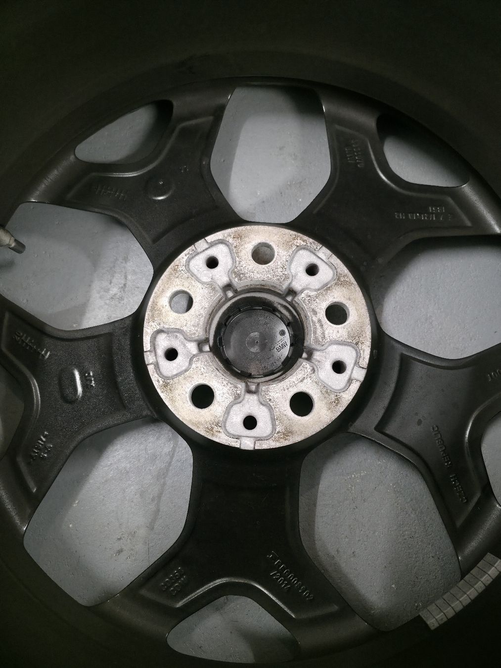 BMW Cerchioni: BMW X1 Felgen – Usato da Grenchen venduto da stinker871 6