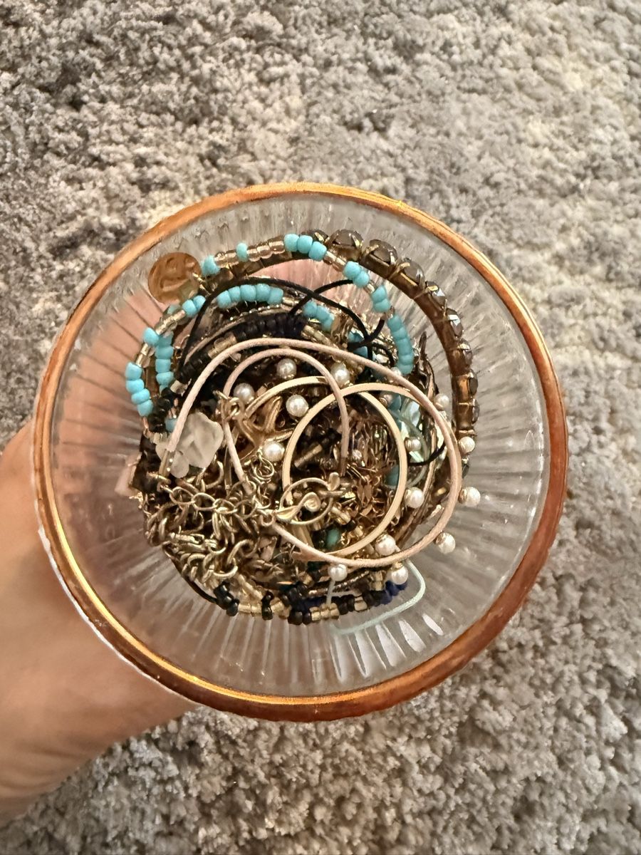 Sonstiger Schmuck: Mystery Schmuck Glas / Schmuck lot – Gebraucht aus Feuerthalen von lau_2g7q 1