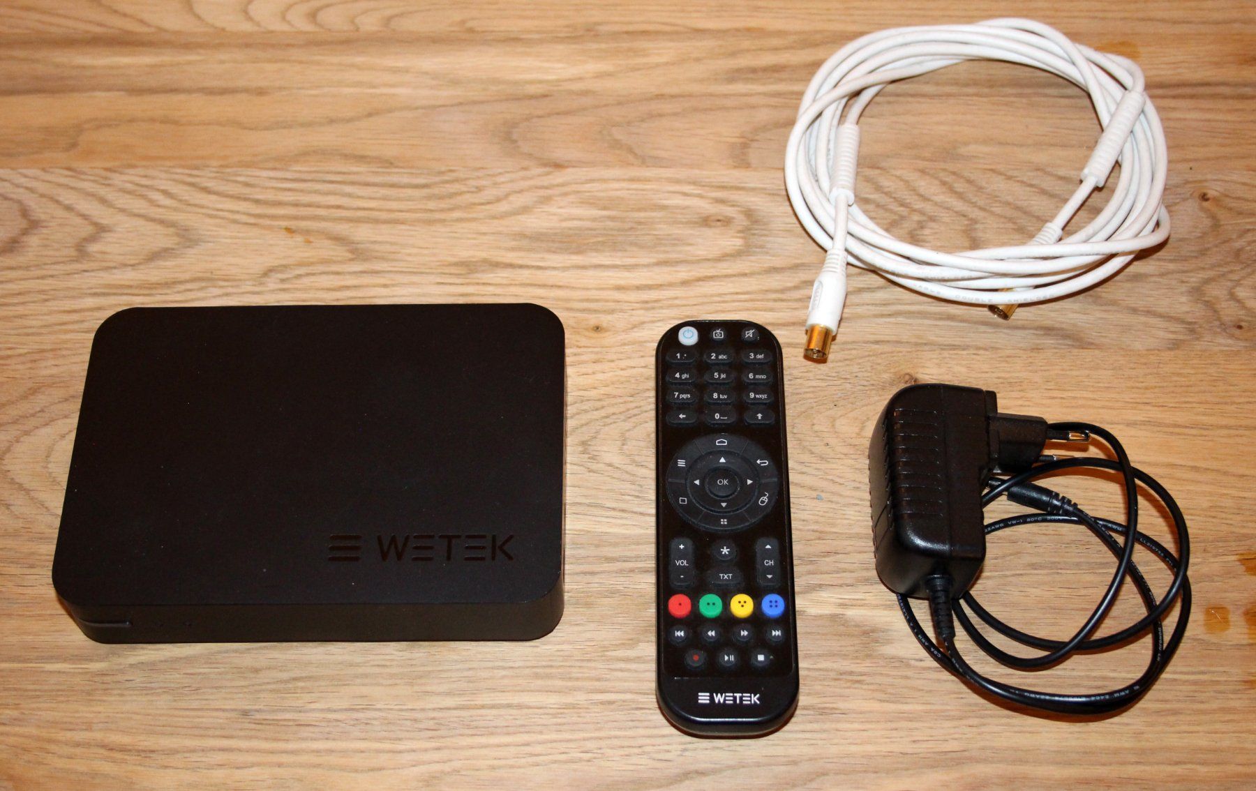 Lettore multimediale & Streamer: WeTek Play 2 + DVB-C/T T2 Tuner – Usato da Münchenbuchsee venduto da Chaoo 2