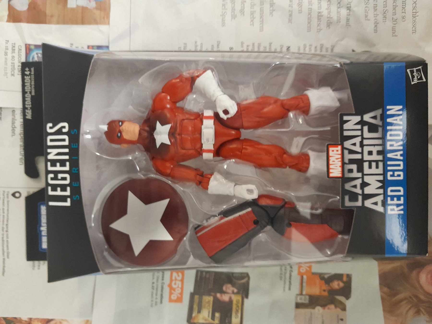Marvel Figuren: Marvel Legends Series Captain America Red Guardian – Gebraucht aus Rüti ZH von Alemanni 9
