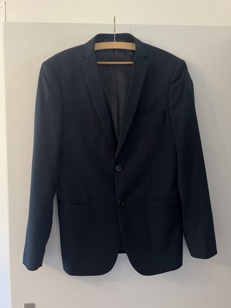 WE Herrenanzug Grösse 48 (= passt für S) wie neu, NP 350.-