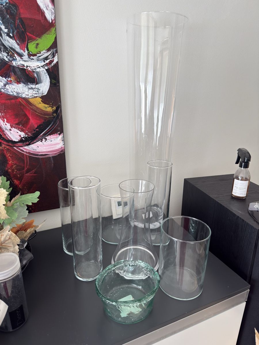 Vasen & Gefässe: 8 Glasvasen – Gebraucht aus Mellingen von LKI
