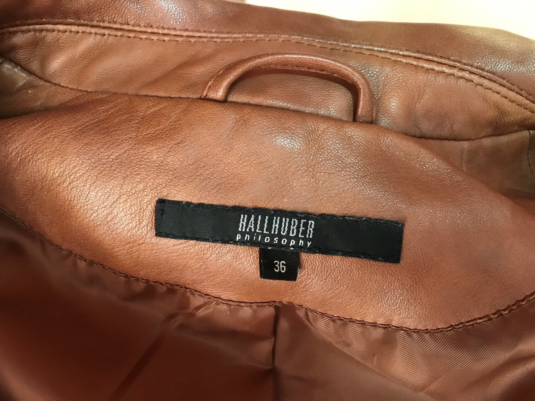 Hallhuber Giacche: Braune Hallhuber Lederjacke Gr. 36 – Nuovo (secondo la descrizione) da Zürich venduto da LisM. 6